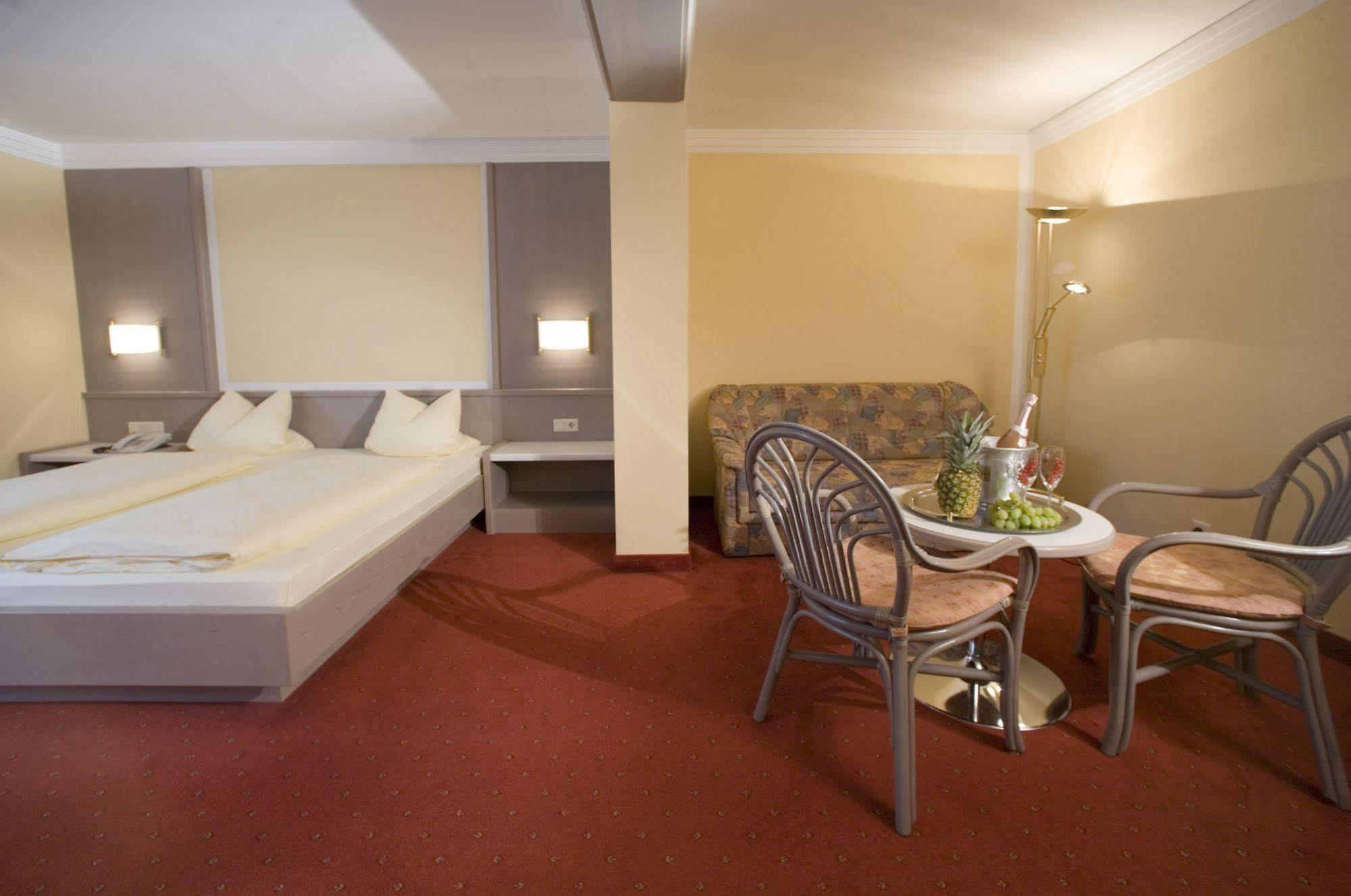 Hotel Bruno Fügen Kültér fotó