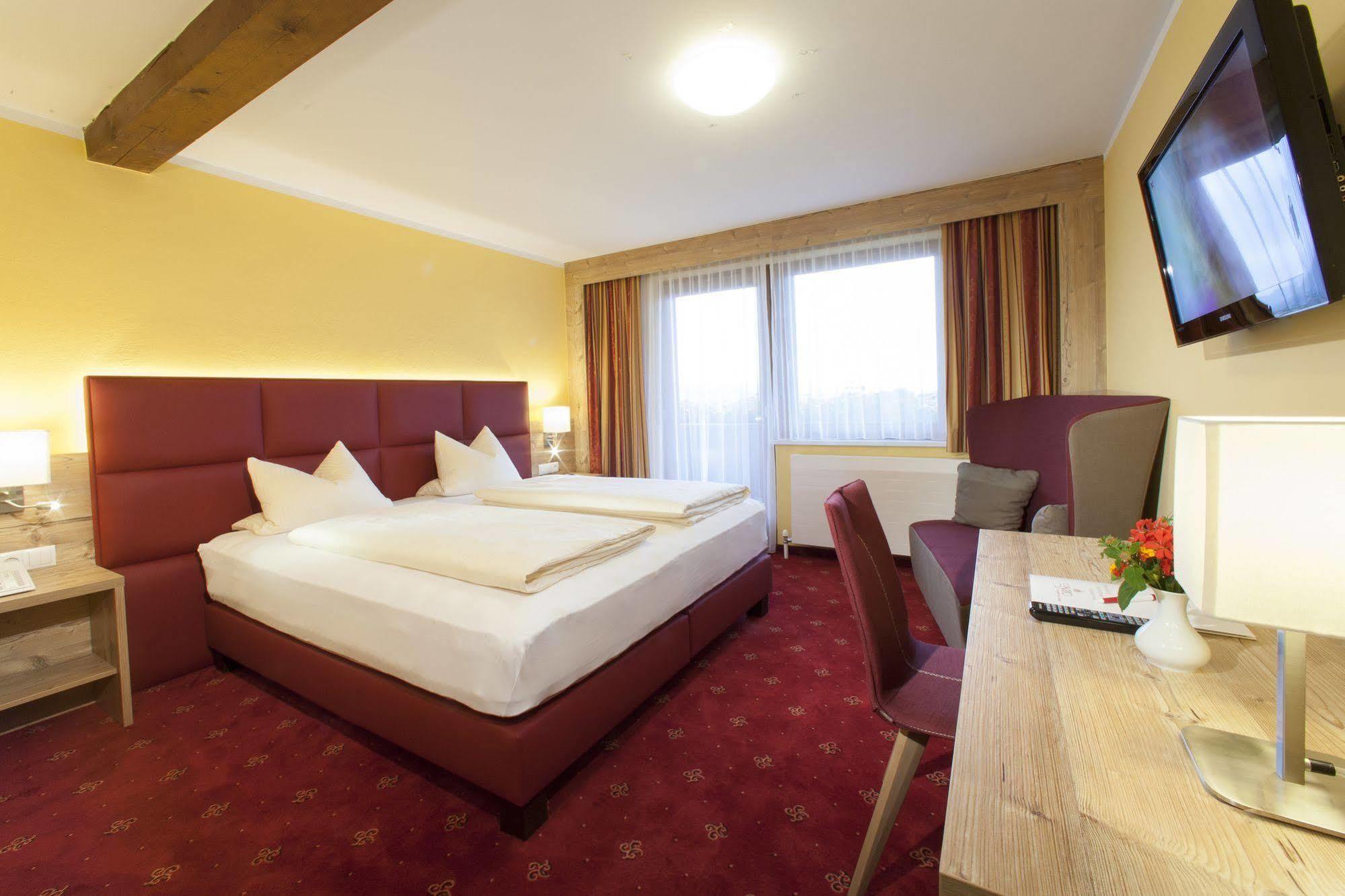 Hotel Bruno Fügen Kültér fotó